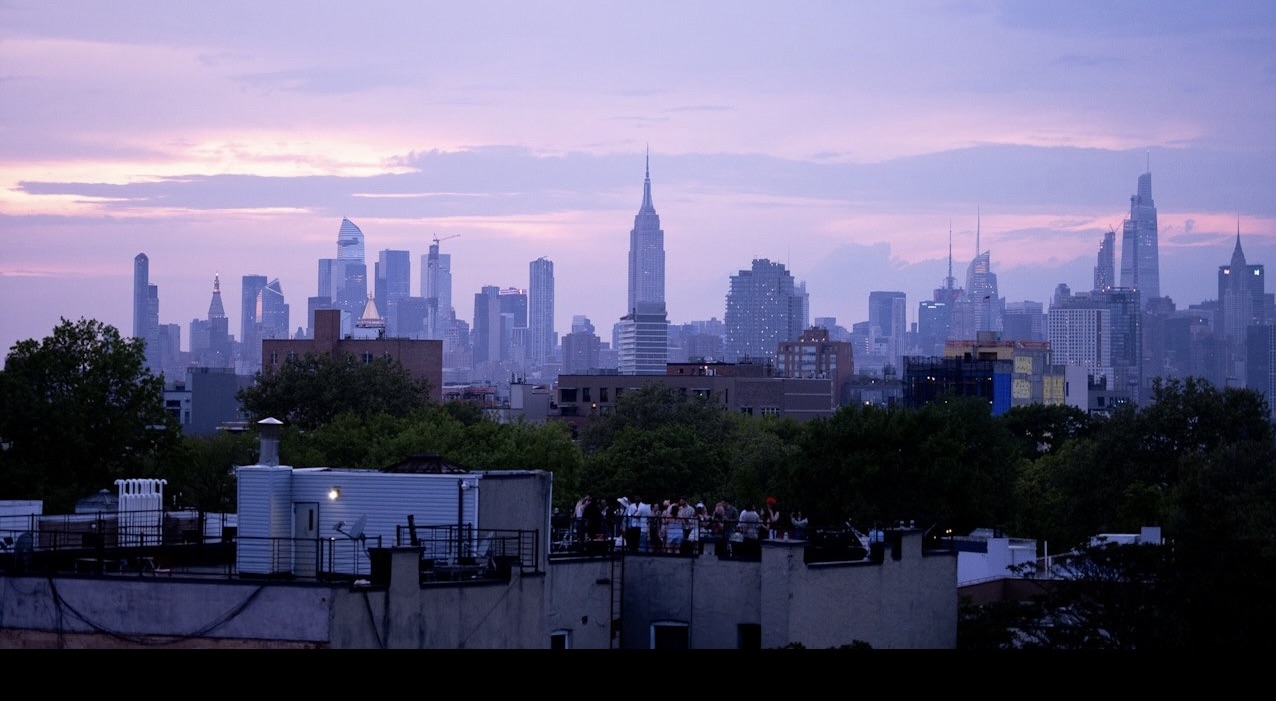 HeartBreaker — NYC skyline at dusk
